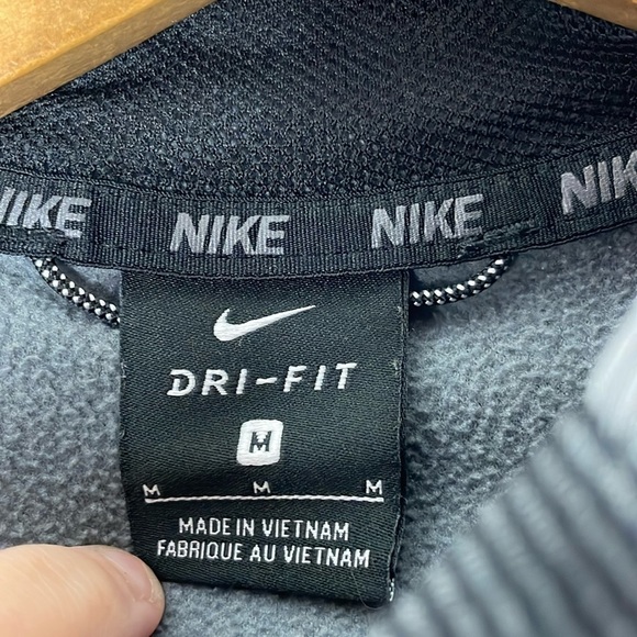 NIKE Dri-Fit Youth Big Swoosh Pullover Hoodie SZ M High neck Green/Gray/Black - Picture 9 of 12